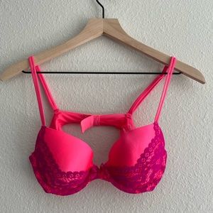 VS Neon Pink Bra